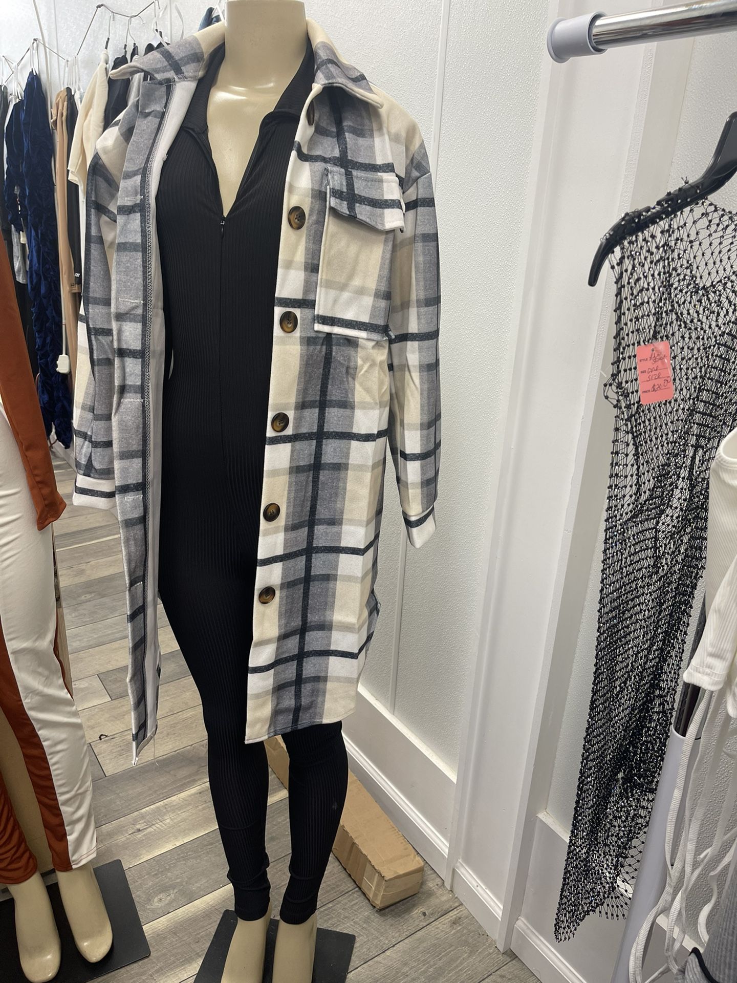women’s fall jacket $40 brand new sizes medium , large available