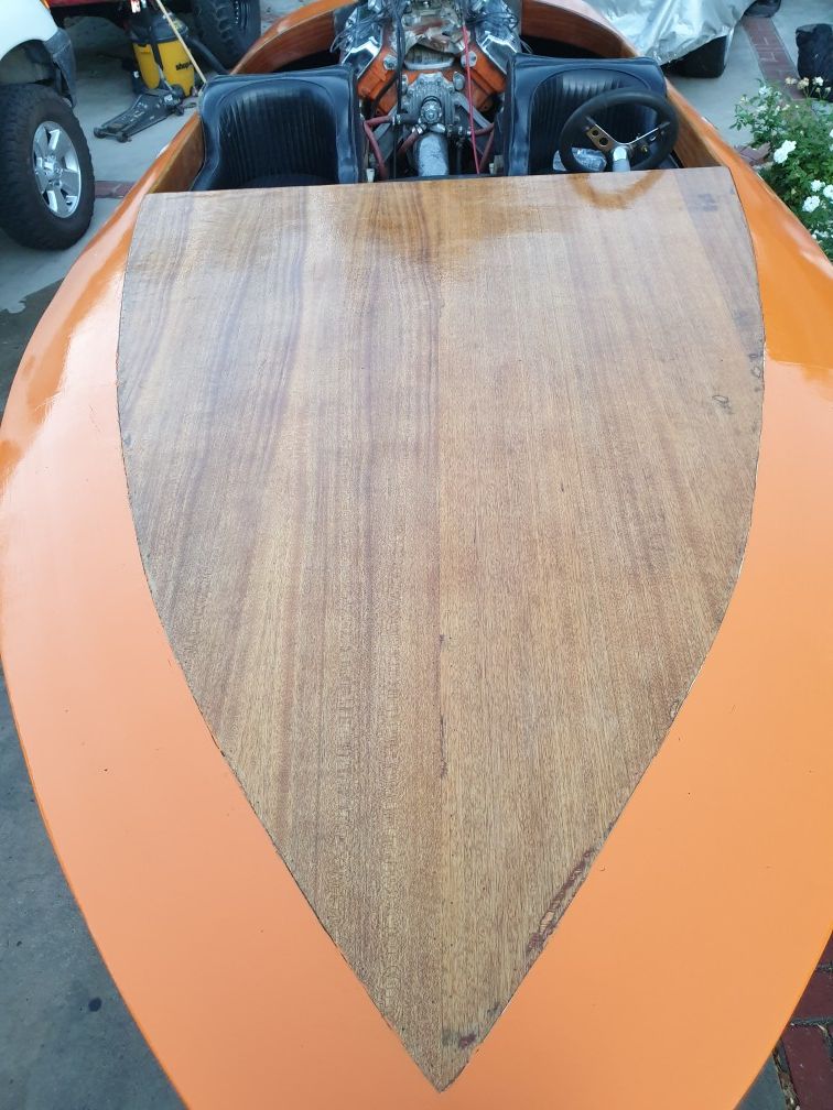 For sale! Glen l Thunderbolt Keith Black Chrysler 392 HEMI flat bottom v drive boat for Sale in