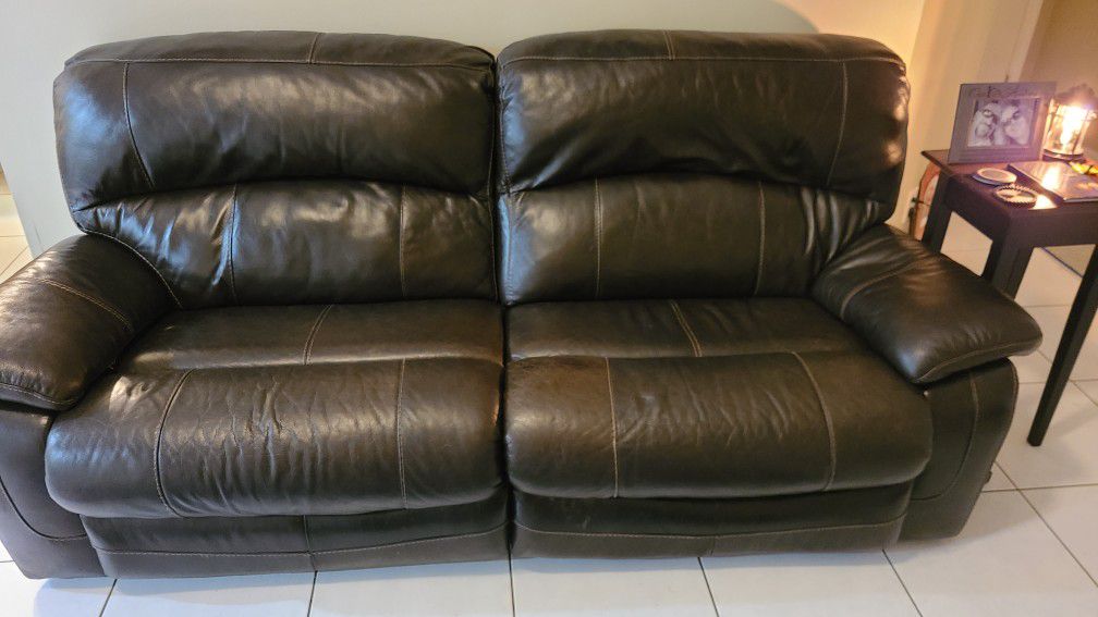 Sectional Recliner Electronic 