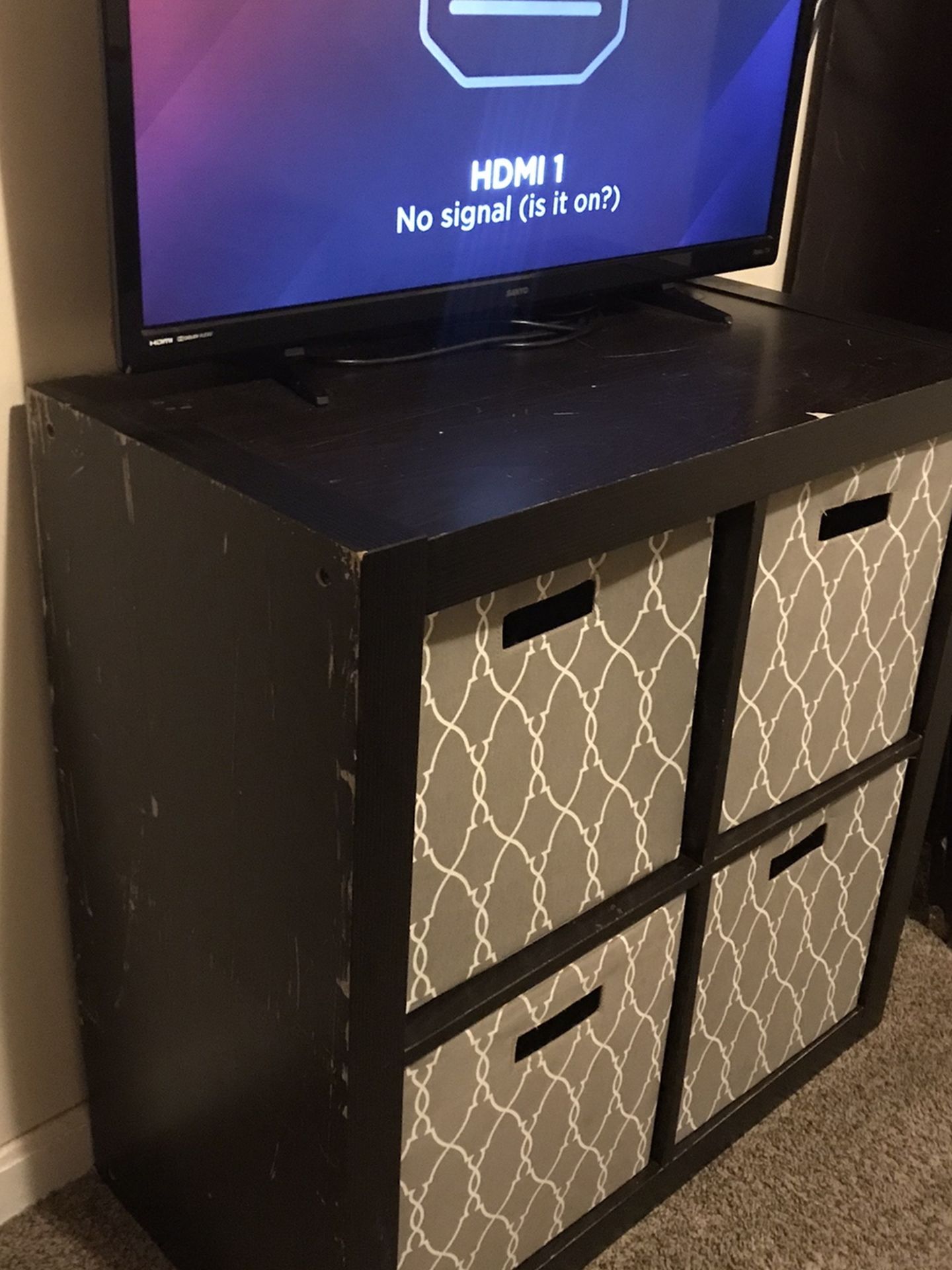 Cube Dresser