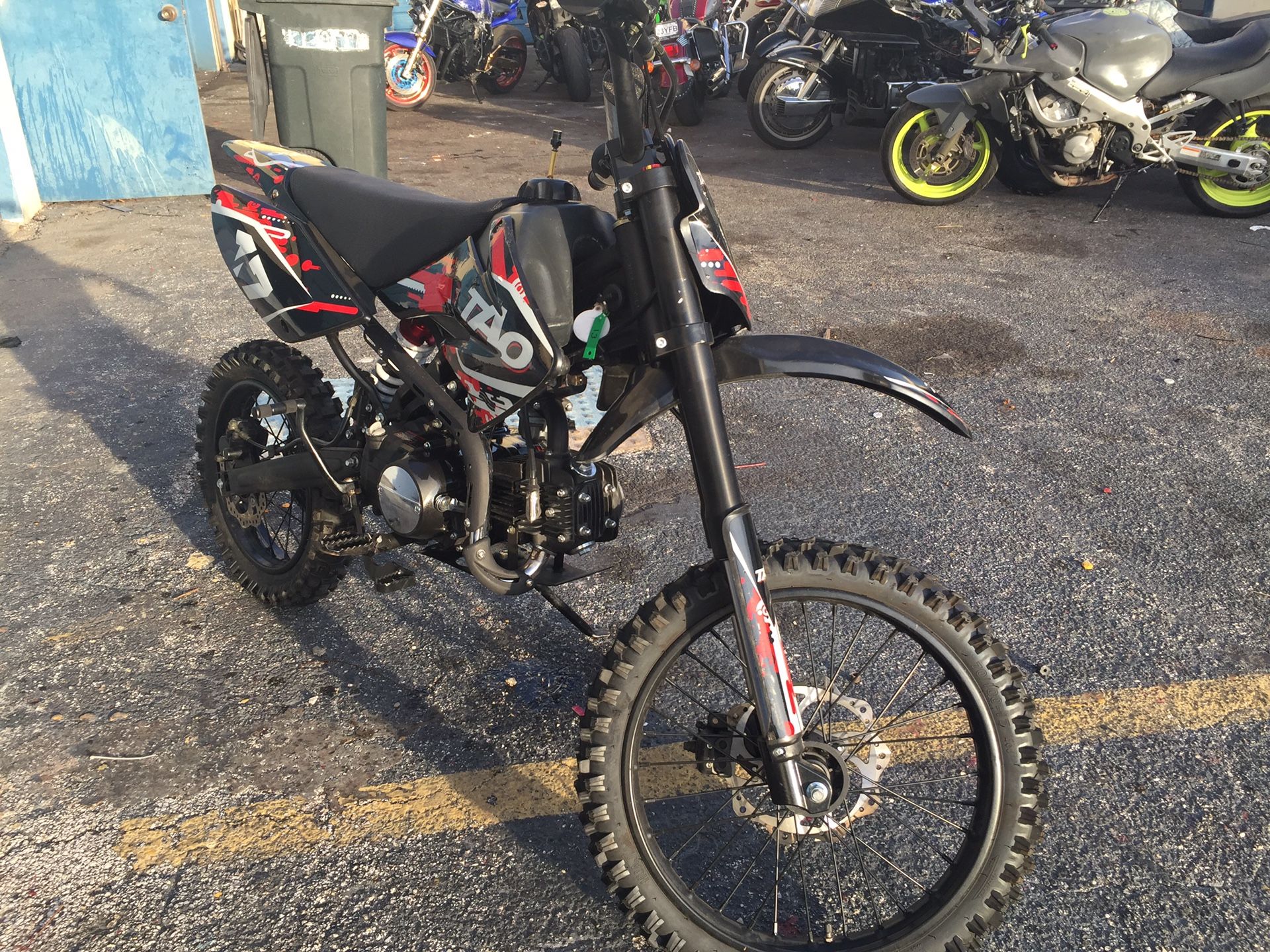 tao 125cc dirt bike