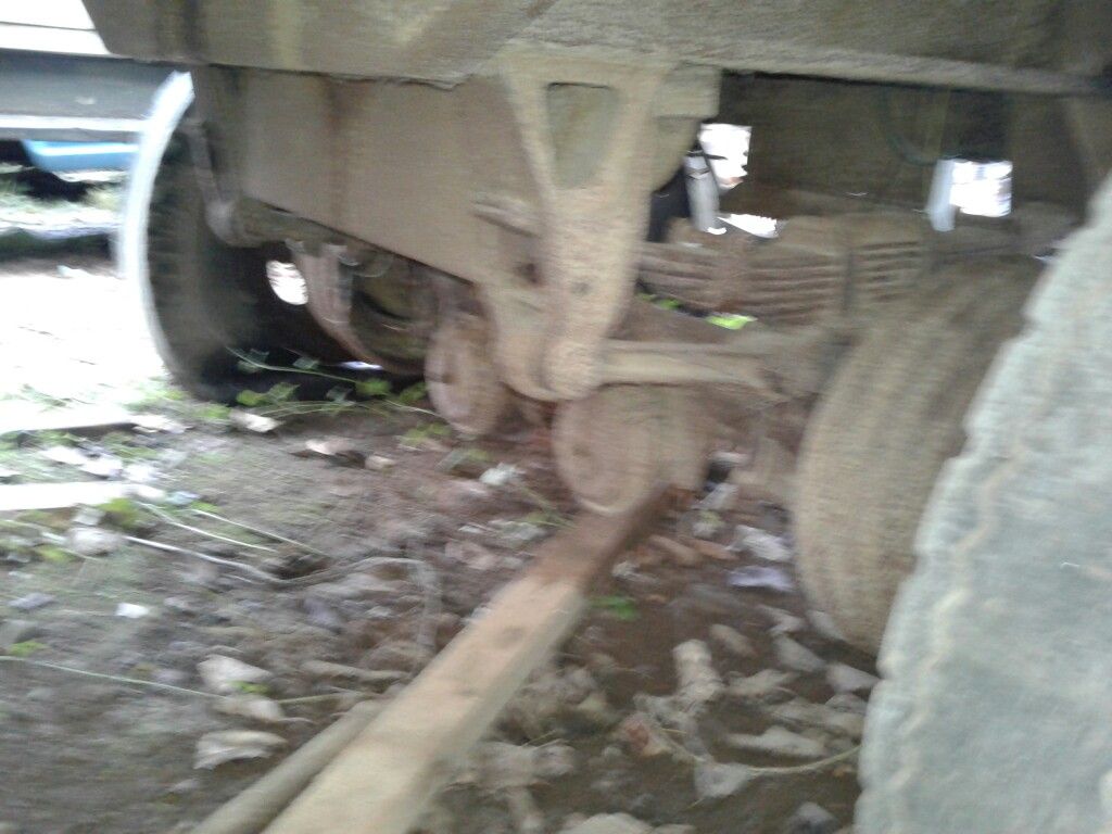Semi trailer parts
