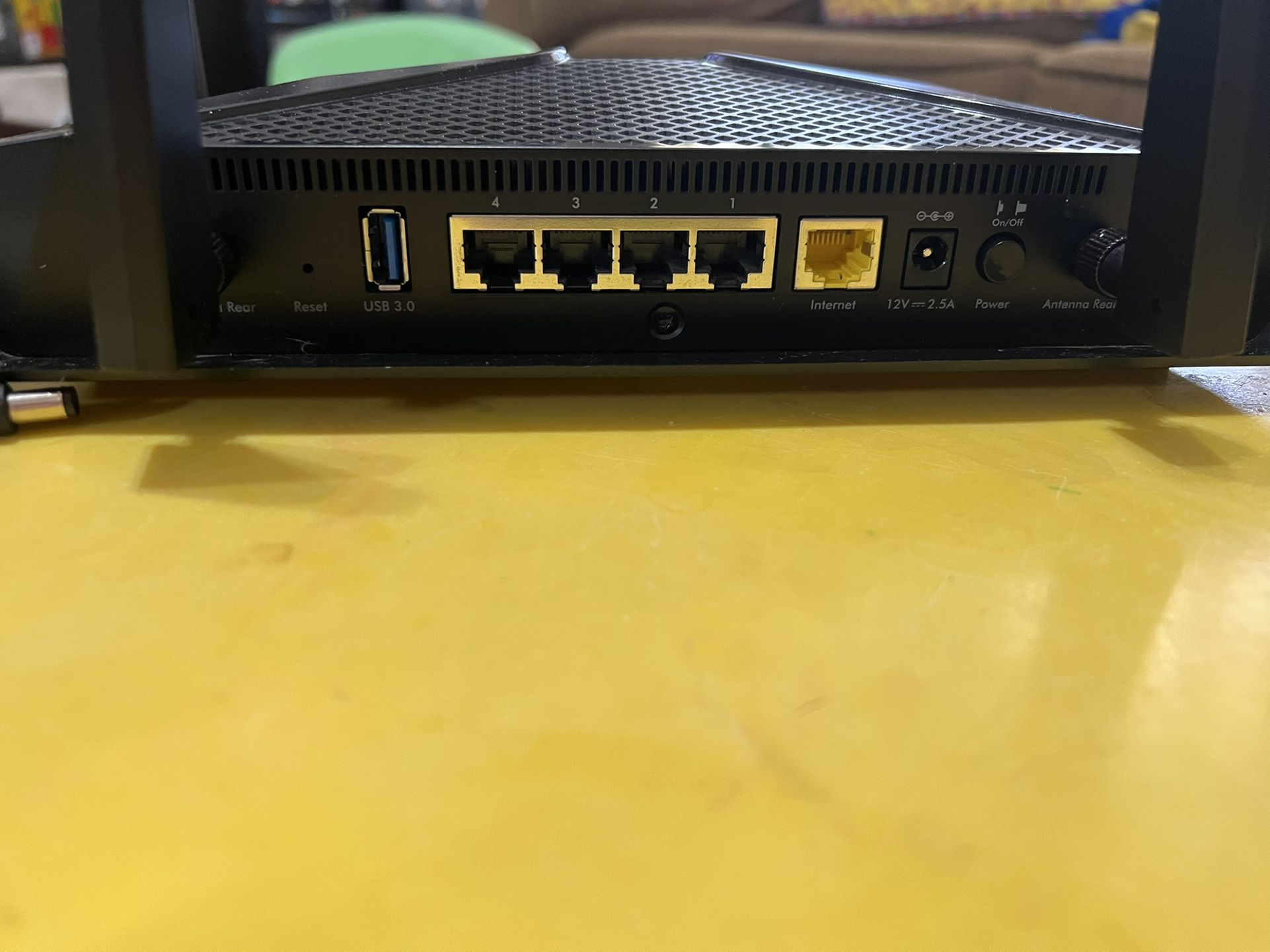 WiFi 6 Router Nighthawk AX-6 6-Stream AX4300