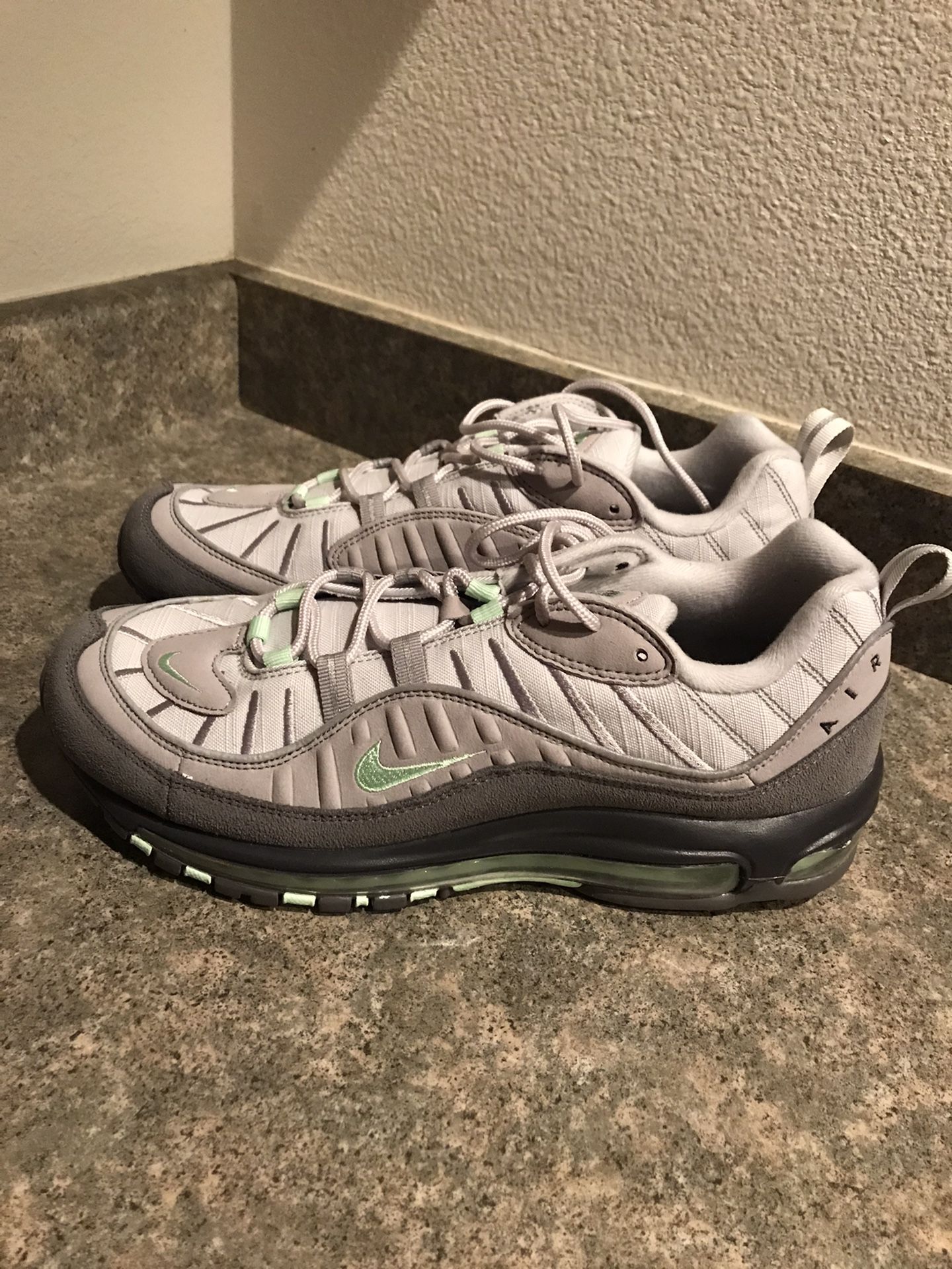 air max 98 size 10