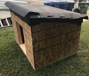 Dog House Custom Made Thumbnail