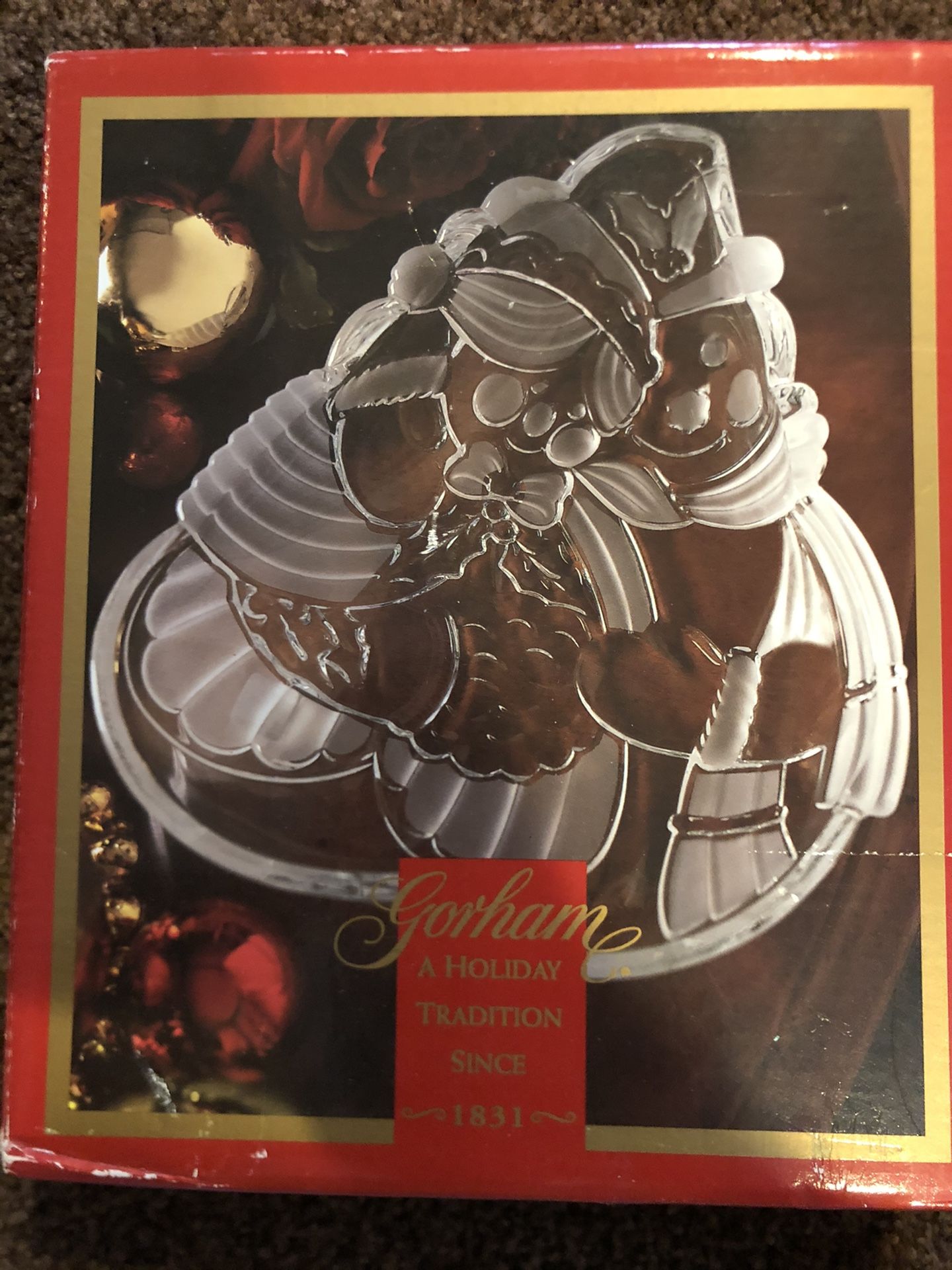 Holiday candy dish