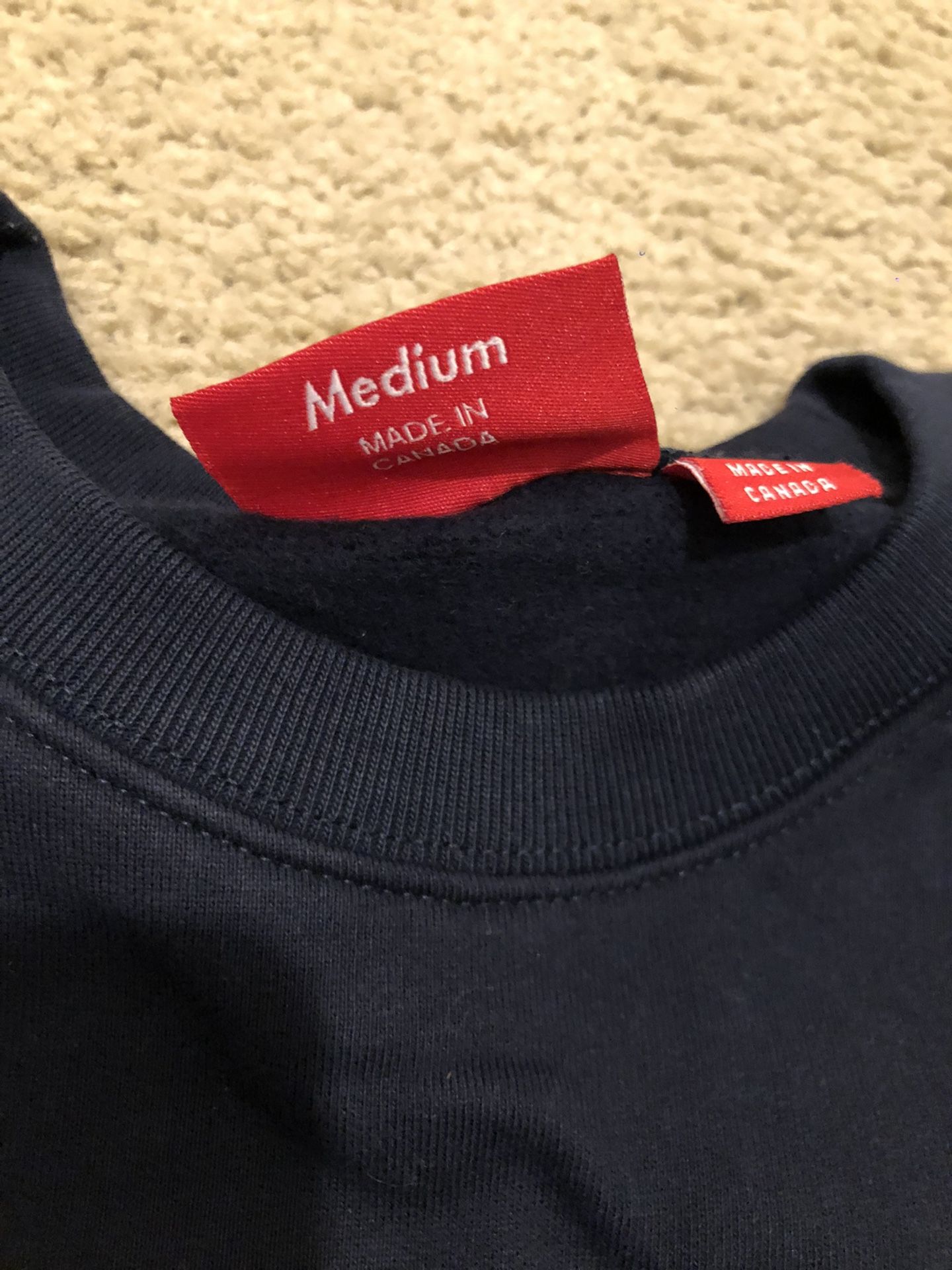 Supreme Kanji Logo Crewneck Sweatshirt Navy Red Medium Brand New SS20
