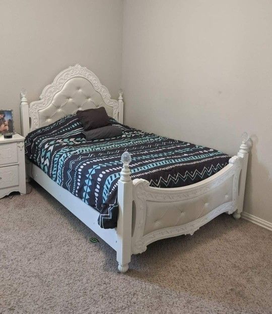 Best Deal - $39 Down👍Exquisite Full Poster Youth Bedroom Set