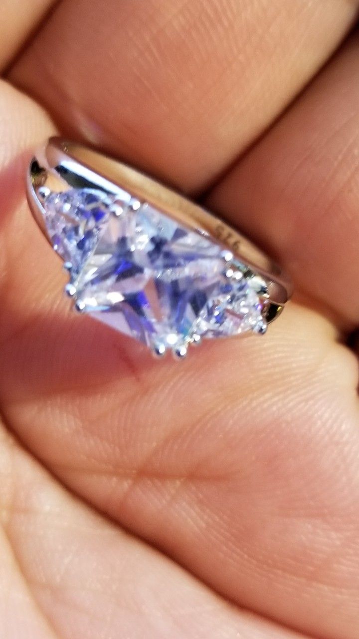 Gorgeous princess Cut Women's Wedding Engagement Promises Ring Size 9.0