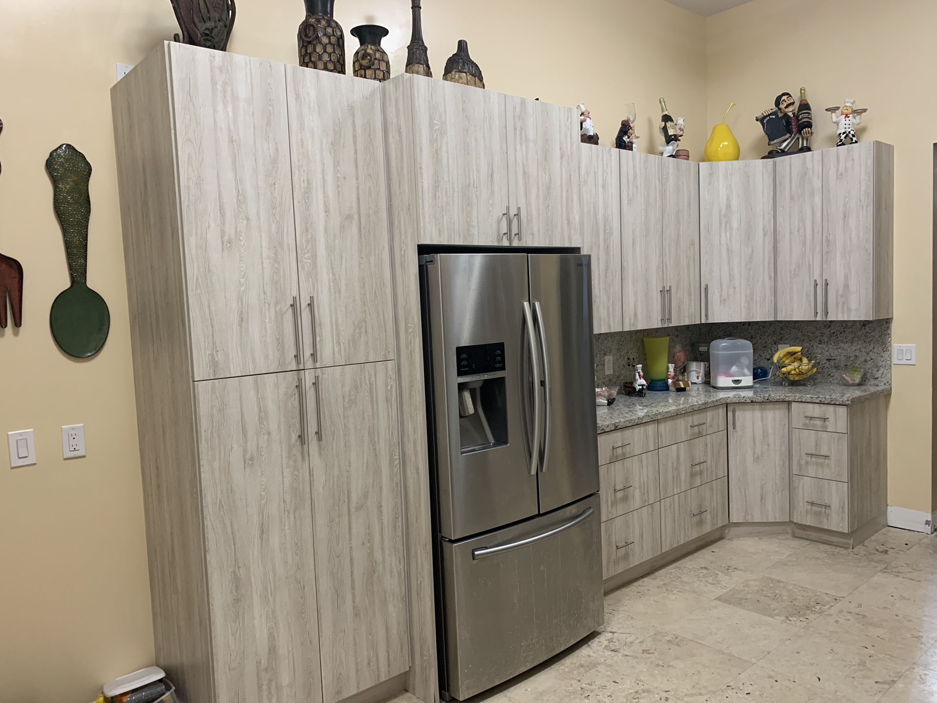 Kitchen cabinets
