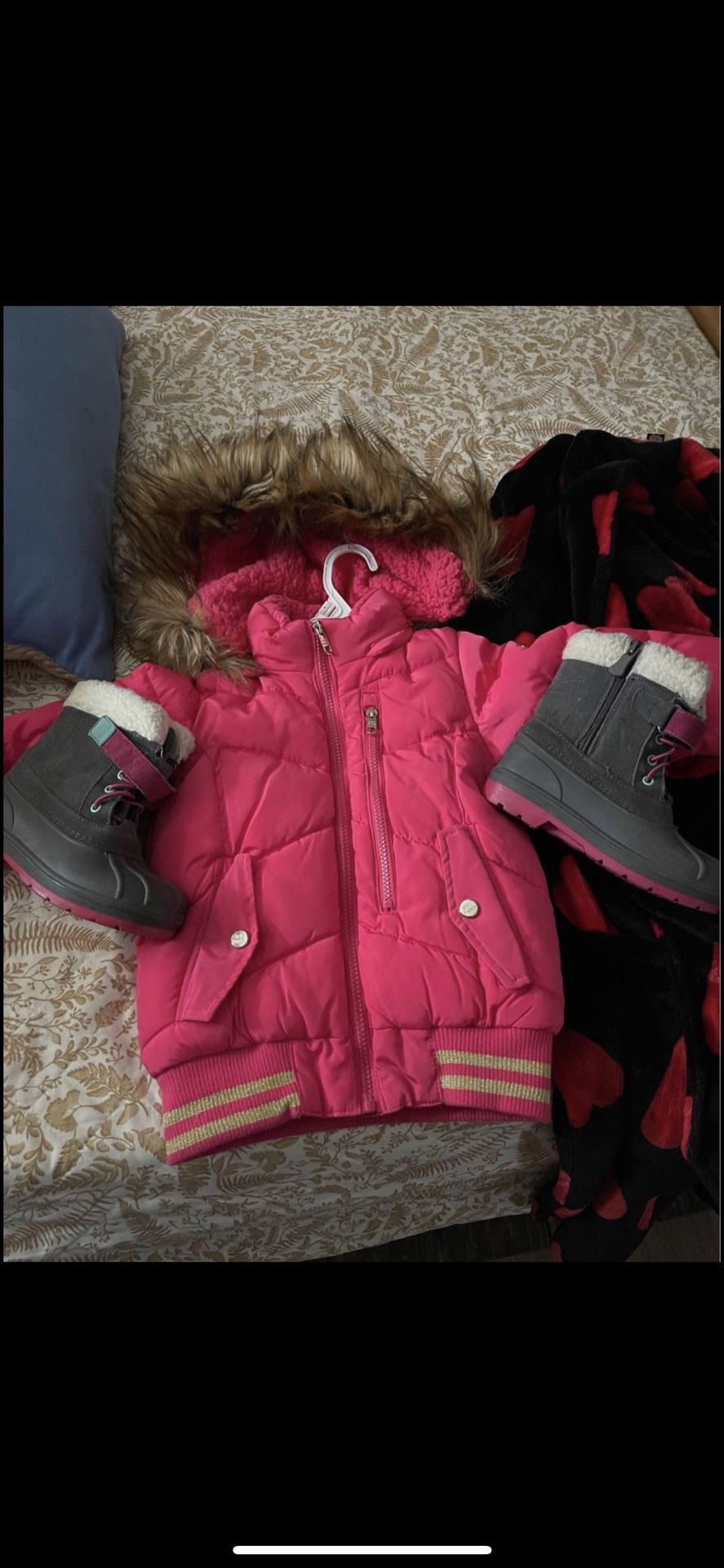 Snow Jacket & Boots 