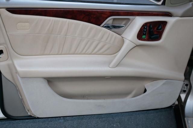 1999 Mercedes-Benz E-Class