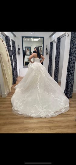 Wedding Gown with custom off shoulder sleeves. size 12/14 Thumbnail