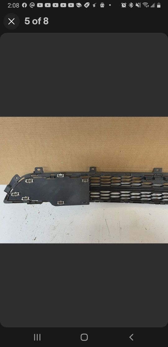 13 INFINITI M37 LOWER BUMPER GRILLE