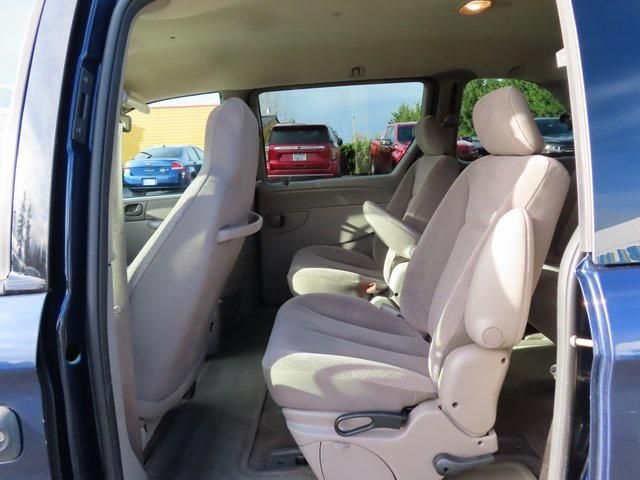 2003 Dodge Caravan