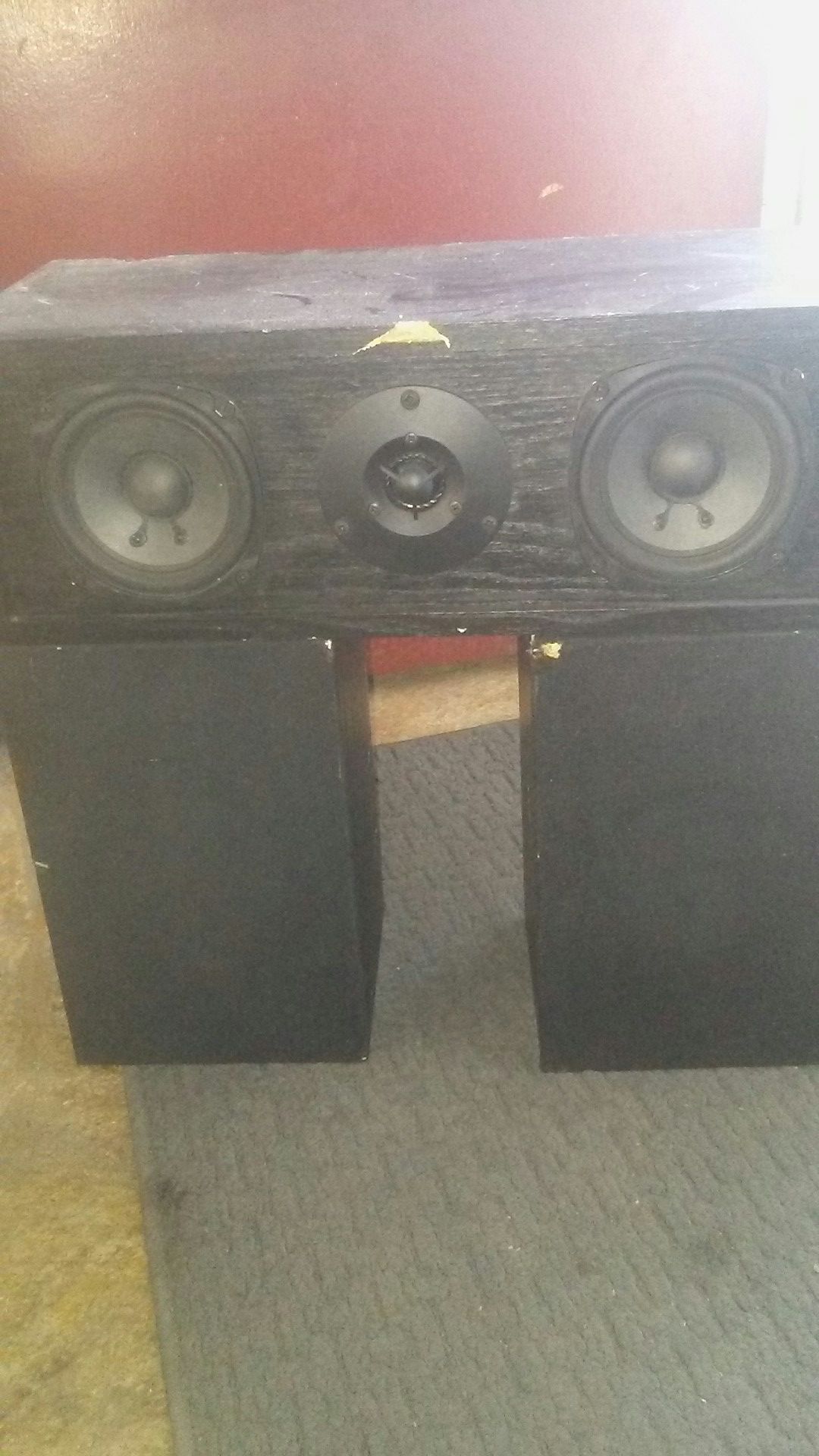 Onkyo surround speakers fusion aV s19 center and s09left and s19 right