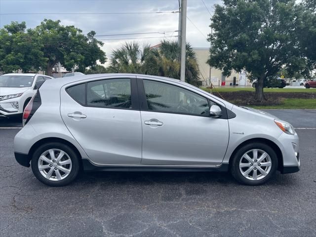 2017 Toyota Prius c