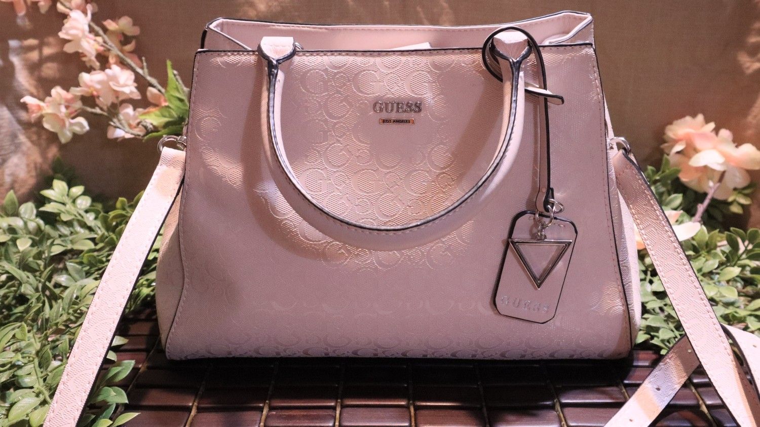 Guess Bag