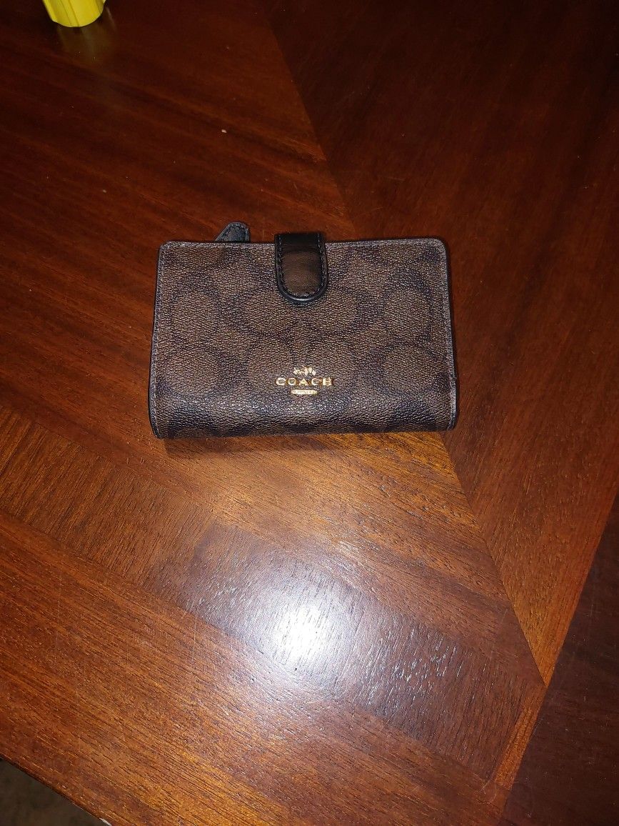 Coach Crossbody With Small Wallet