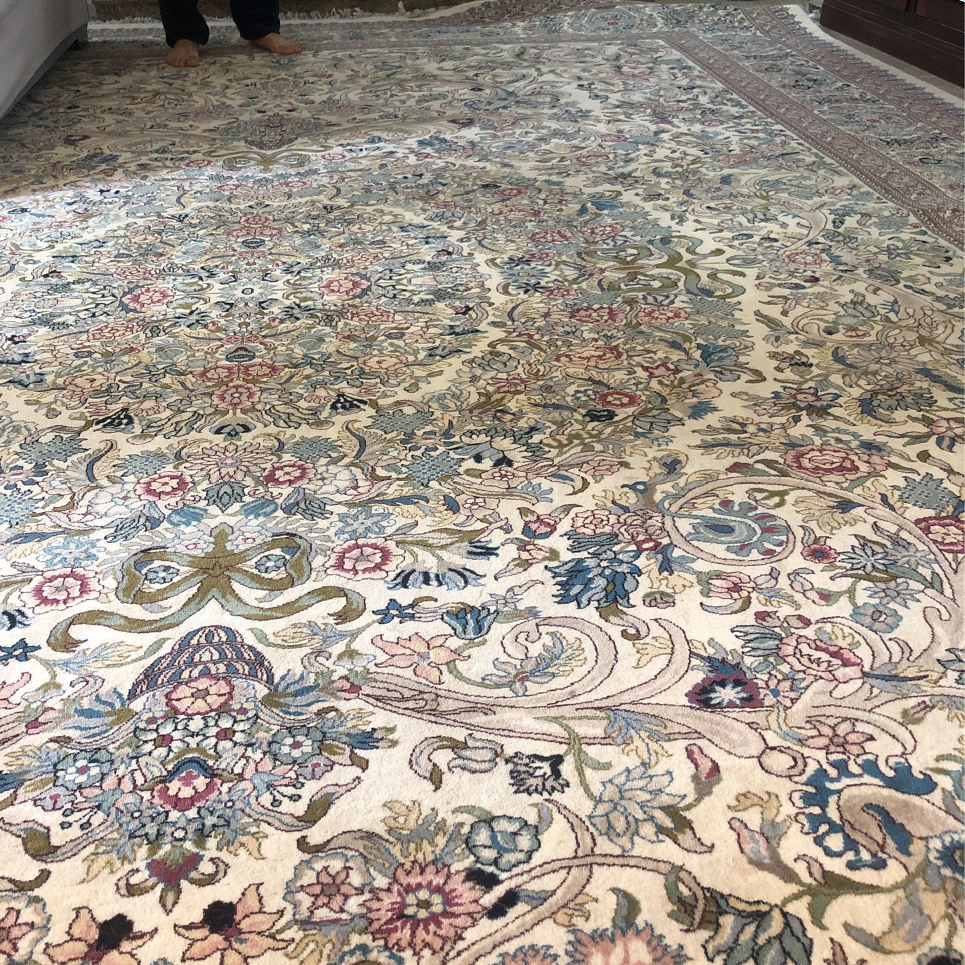Authentic Persian Thread Carpet 
