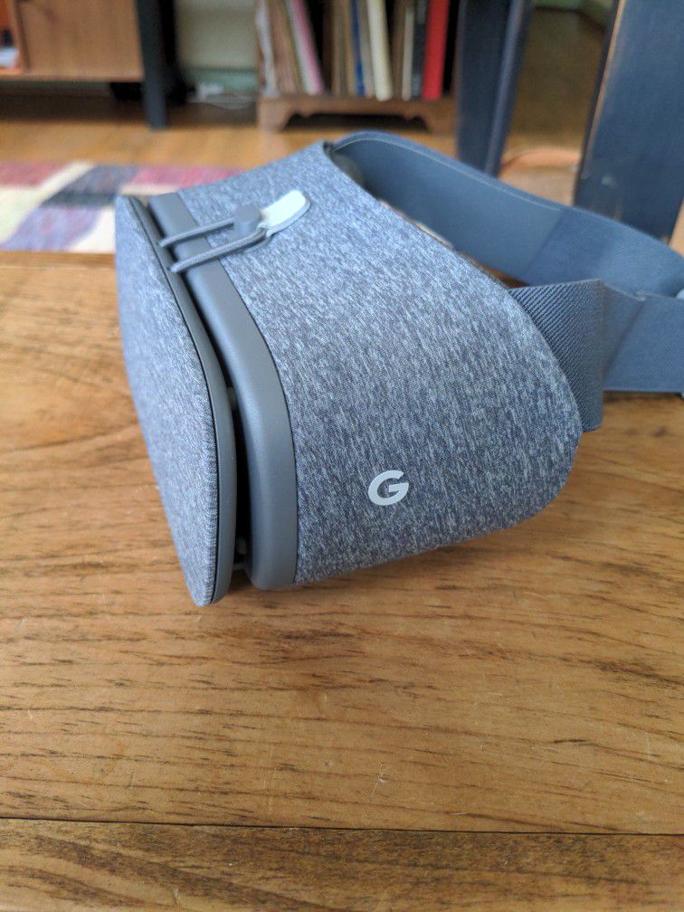 Google Daydream VR Goggles