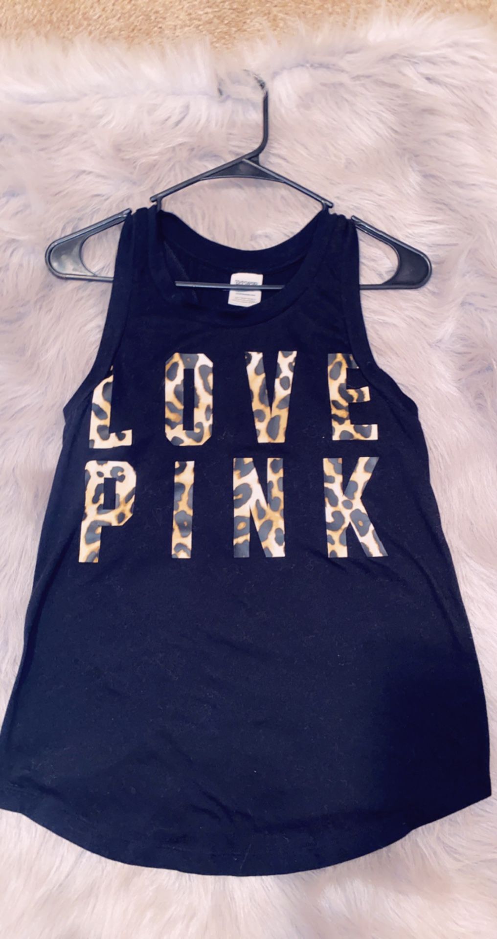 PINK VS
