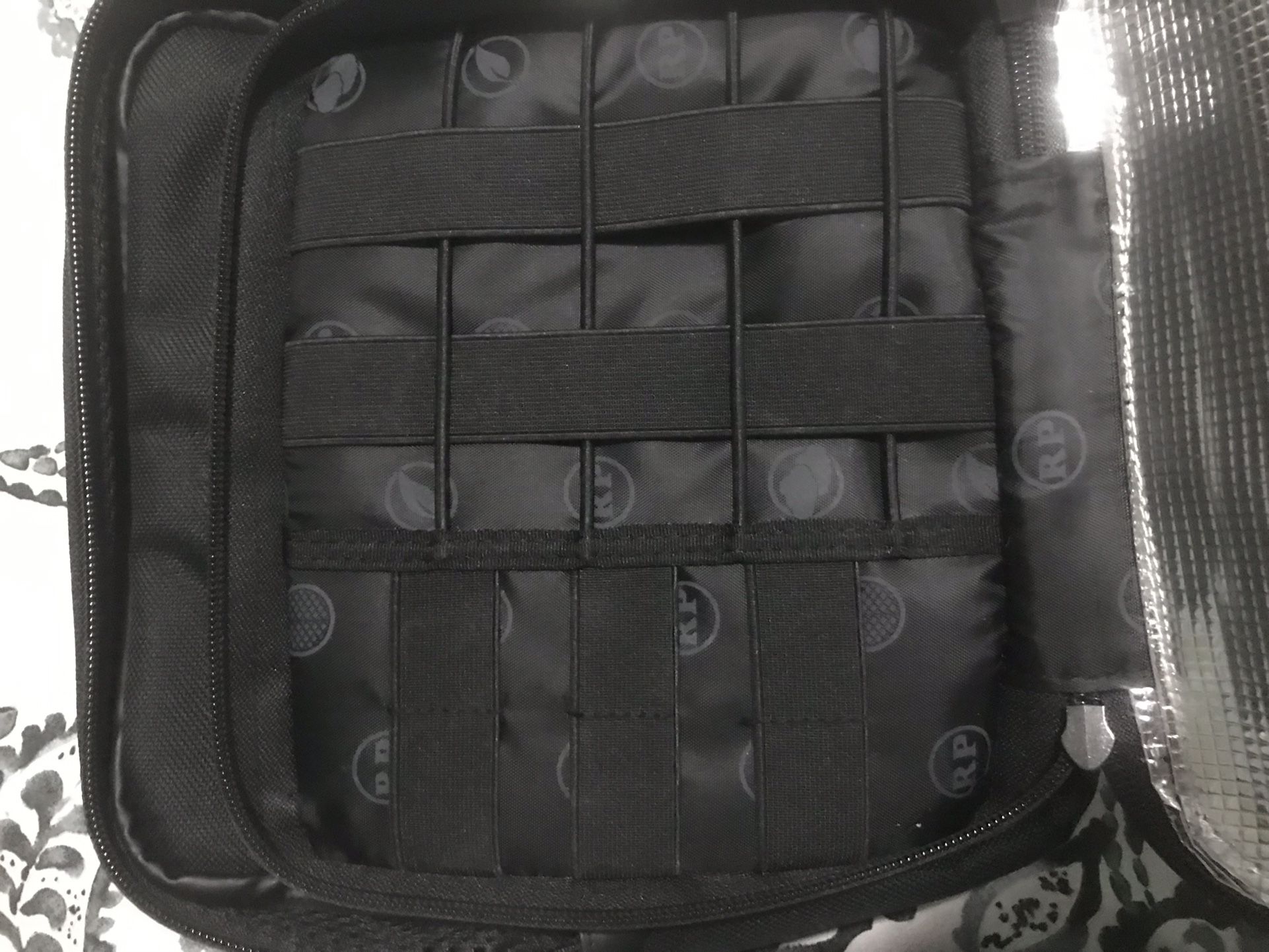 BRAND NEW RAW BAG