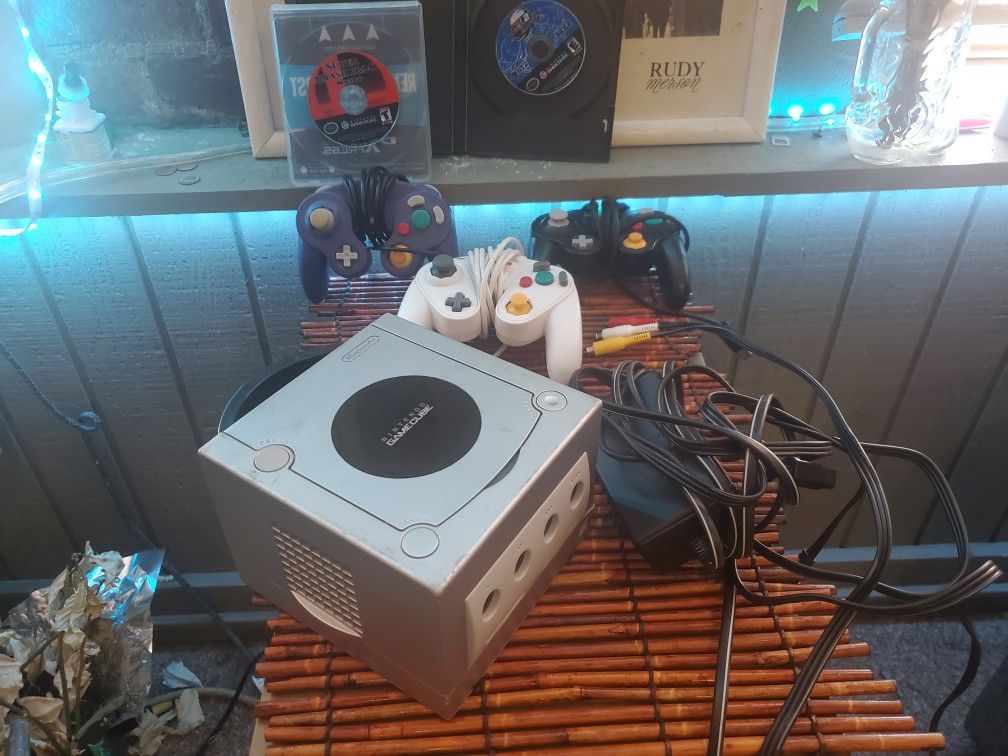 Game Cube Platinum Bundle