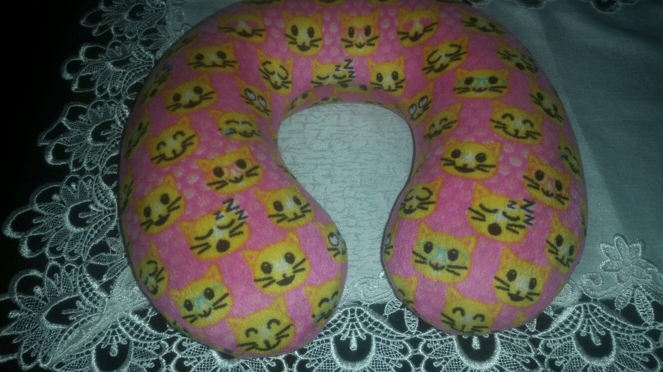 Baby Brest feeding or neck rest pillow