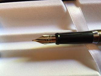 Fountain Pens with Ink Thumbnail
