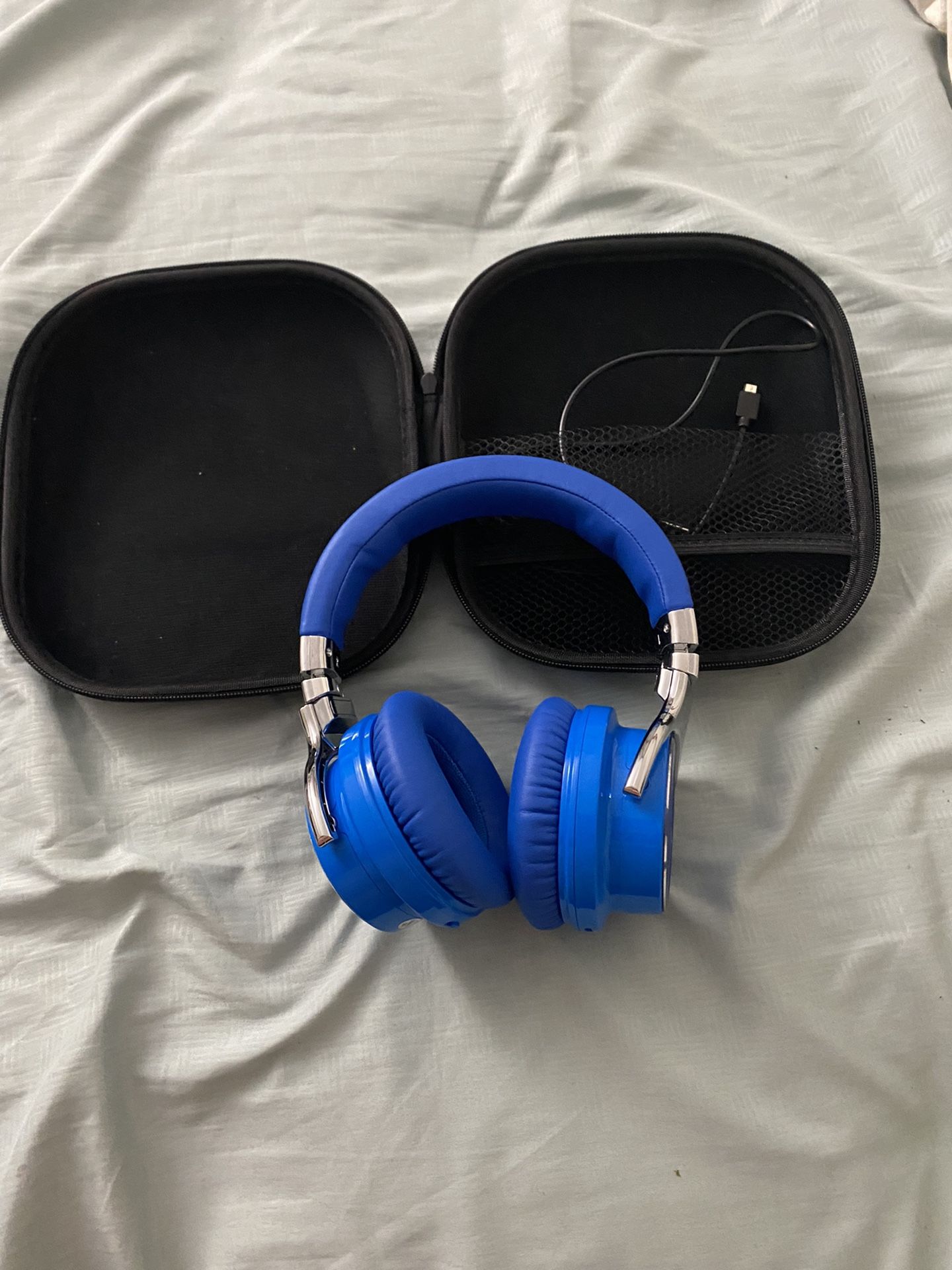 Wireless Headphones