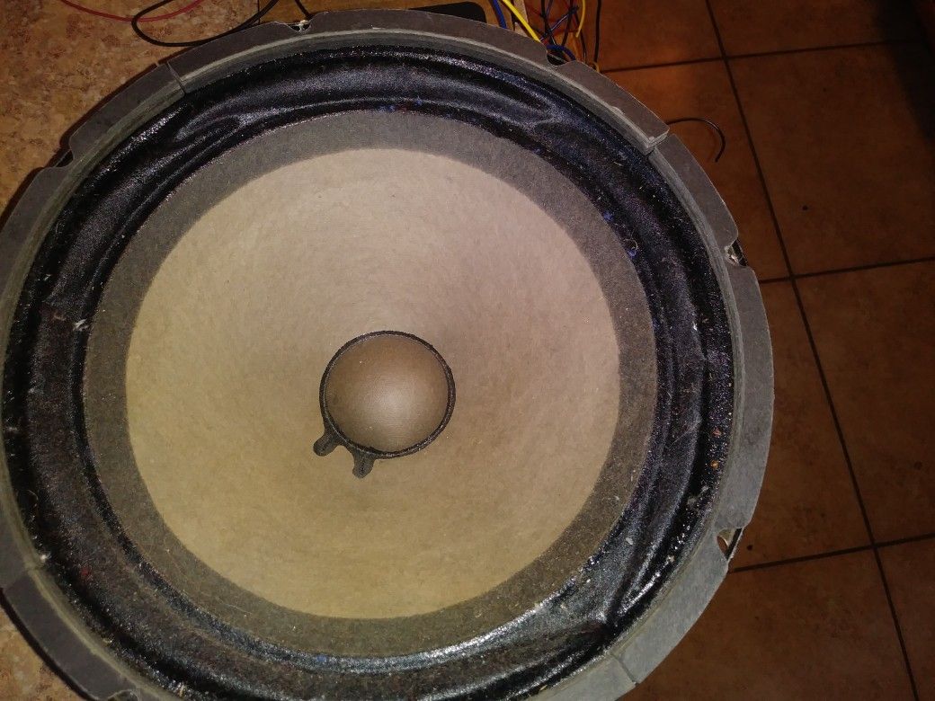 Marantz 12 inch speakers with crossovers