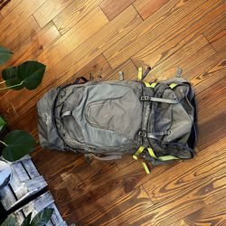 Osprey Atmos AG 65 Liters Hiking BackPack - Men's Size Large Thumbnail