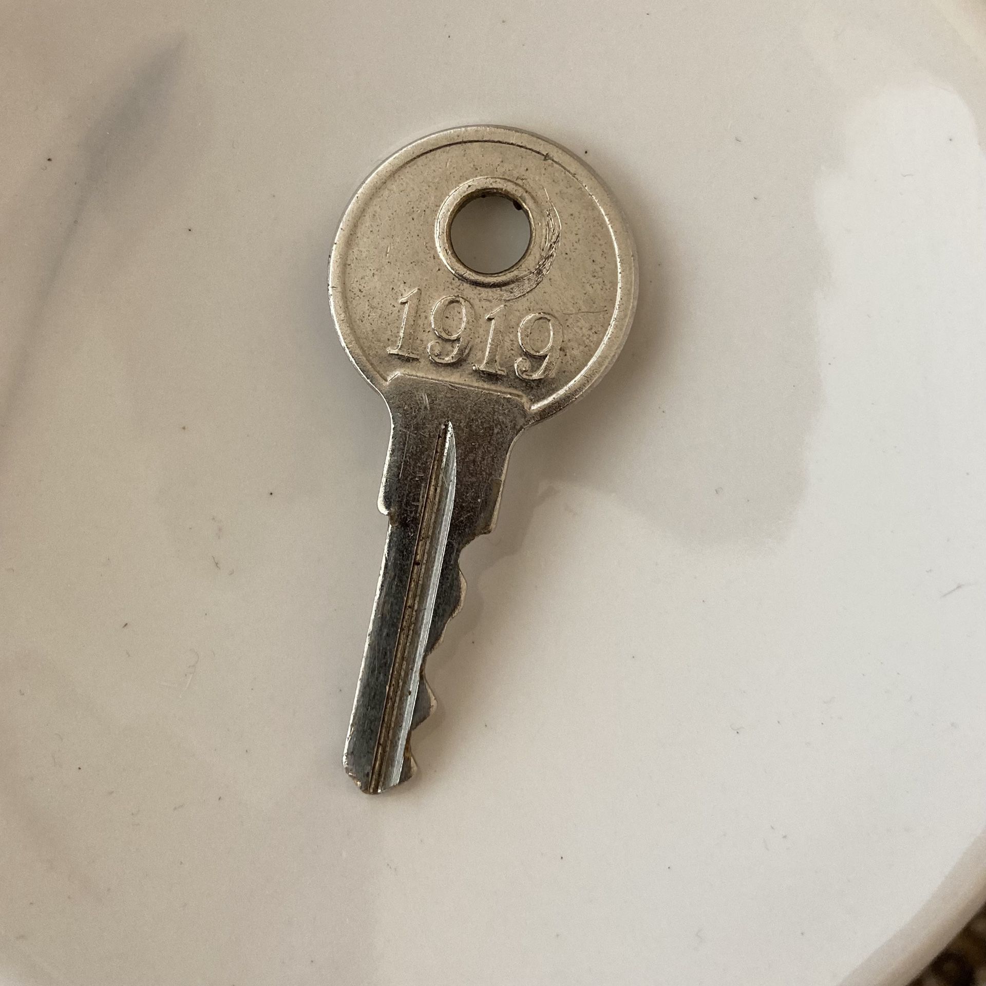 Replacement Key 1919