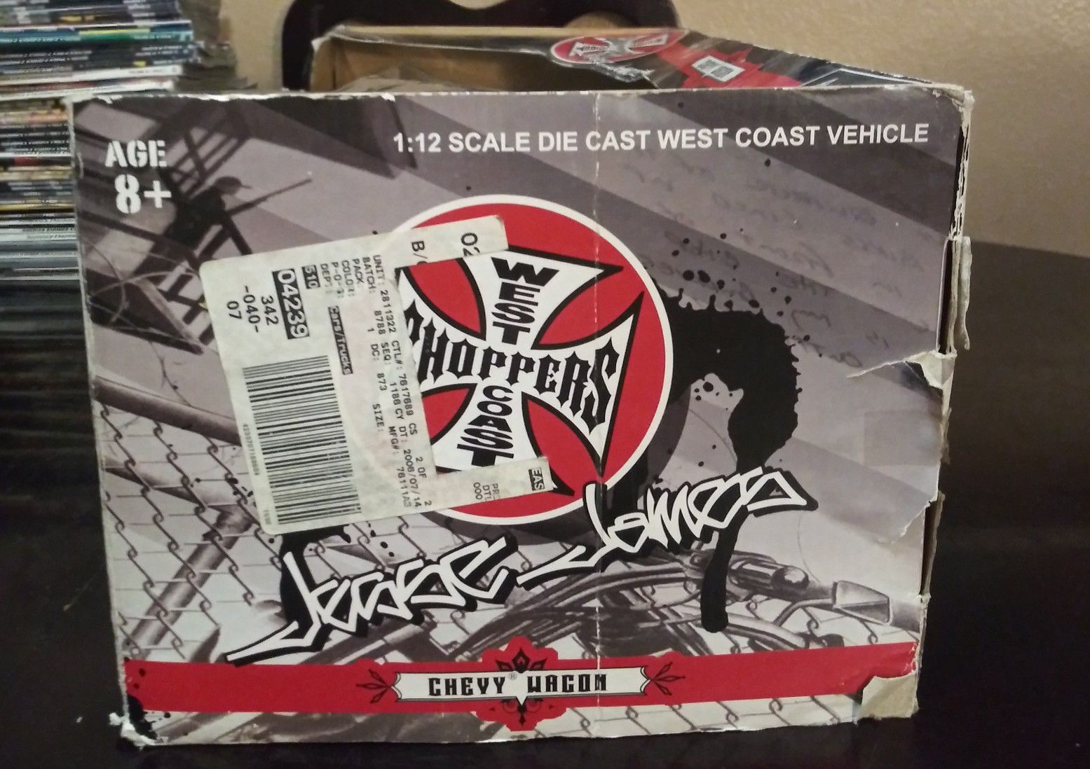 West coast choppers jesse james chevy wagon 1:12 scale
