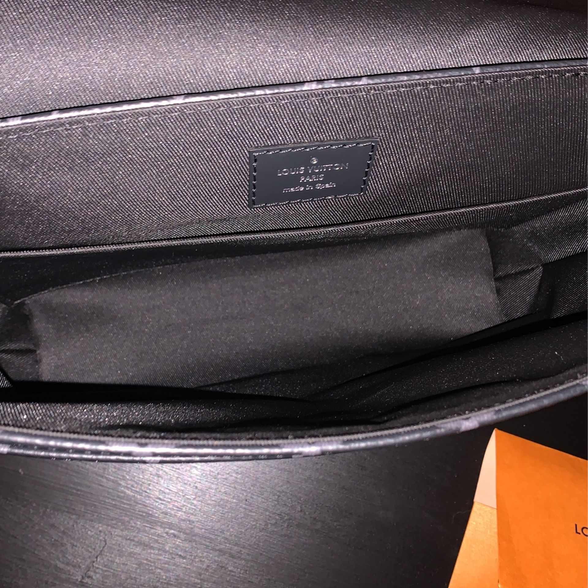 LV Men’s Bag