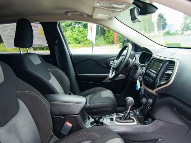 2017 Jeep Cherokee