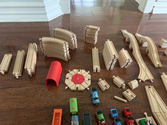 91 Piece, Thomas & Friends, Mellisa & Doug, Ikea Train set Toys  (Cleaned & Sanitized) Thumbnail
