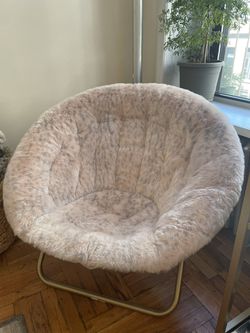 Pink Leopard Faux Fur Hang-A-Round Chair Thumbnail