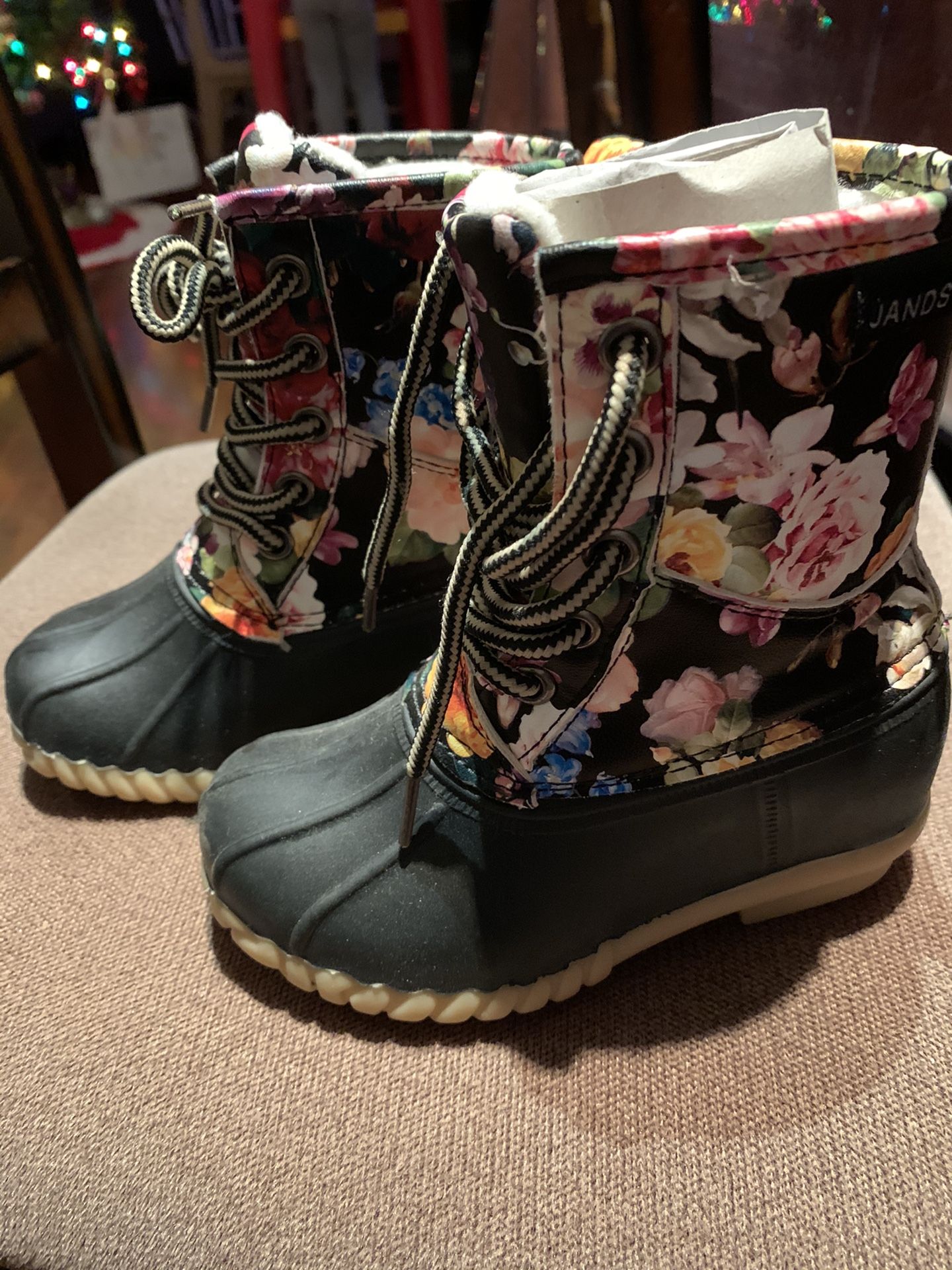 NWT toddler girl snow/rain boots