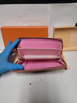 Louis Vuitton Pink Wallet  Thumbnail