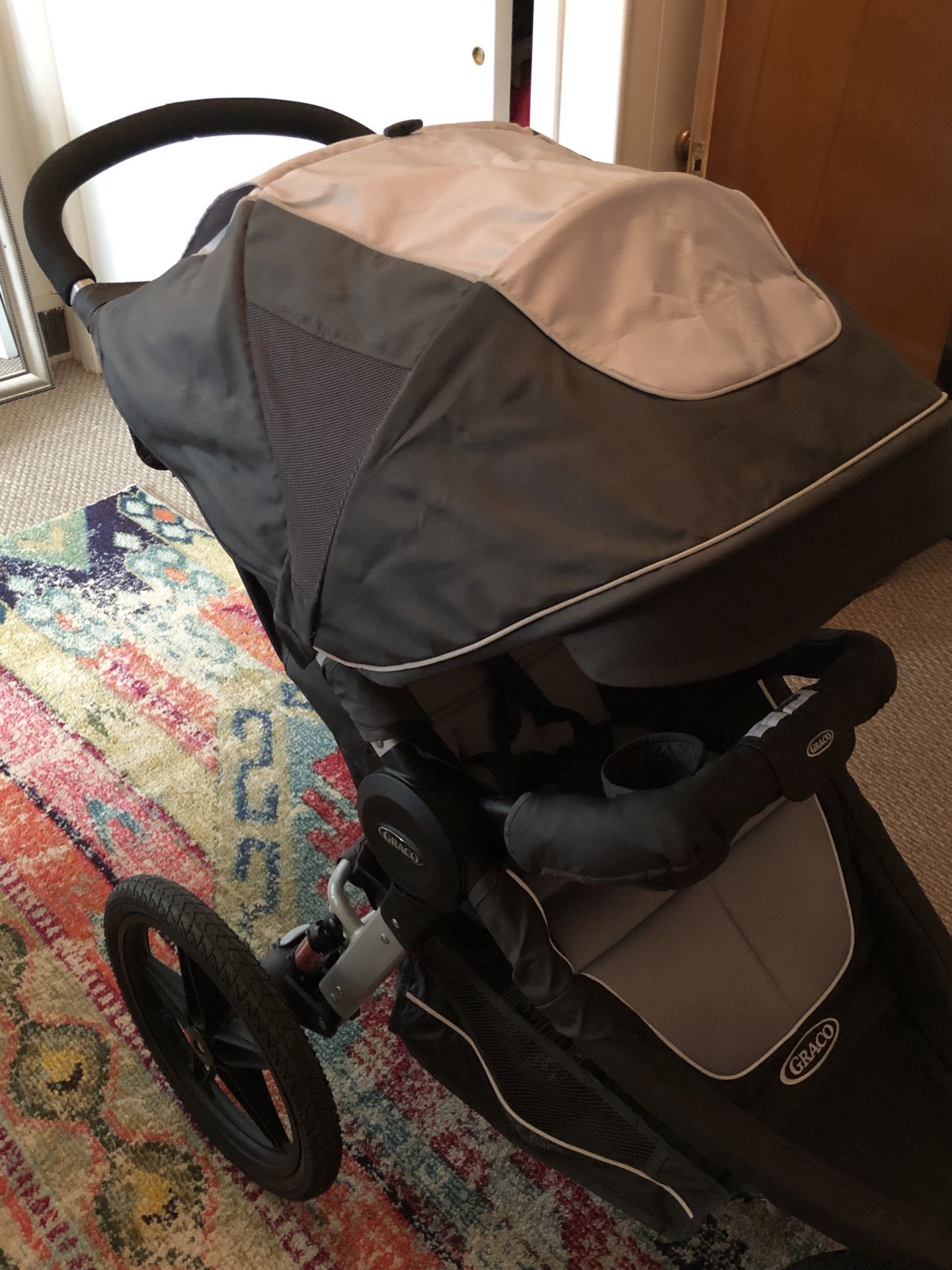 Graco jogging stroller