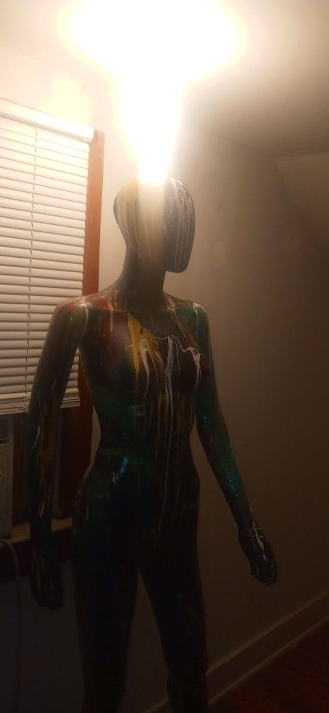 Mannequin Lamp