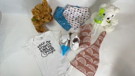 8pc Swaddle Receiving/Coming Home Set Thumbnail
