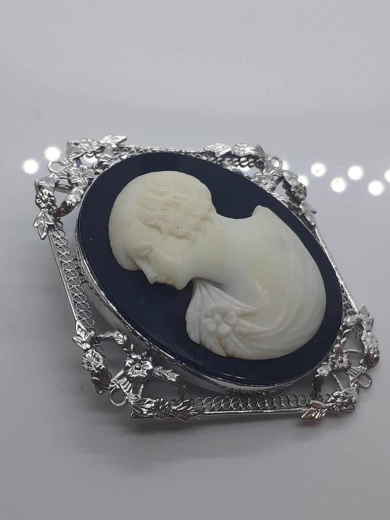 14k white gold antique filigree carved shell cameo brooch pendant charm 12.3 grams