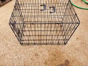 Small- medium size dog crate Thumbnail