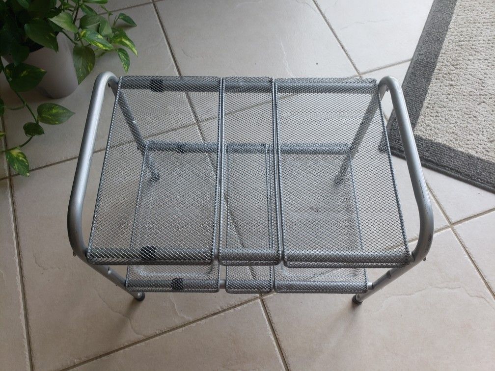 Expandable Rack For Storage