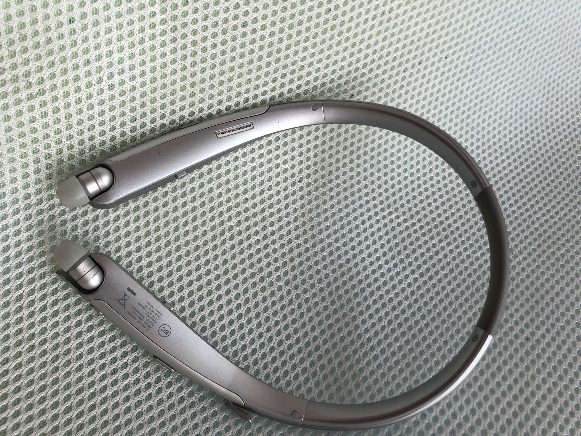 Lg 1100 Bluetooth headset