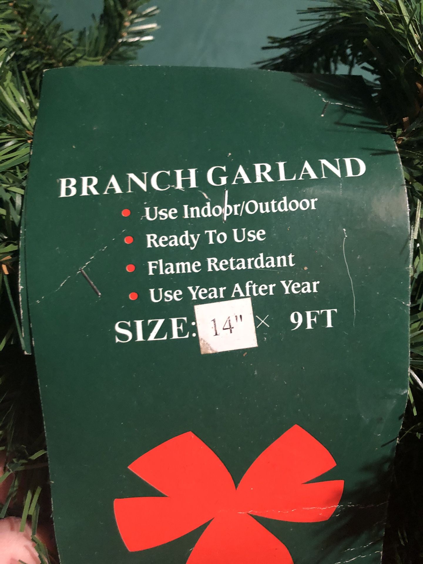 Crafting Supplies for Christmas Wreaths & Holiday Garlands