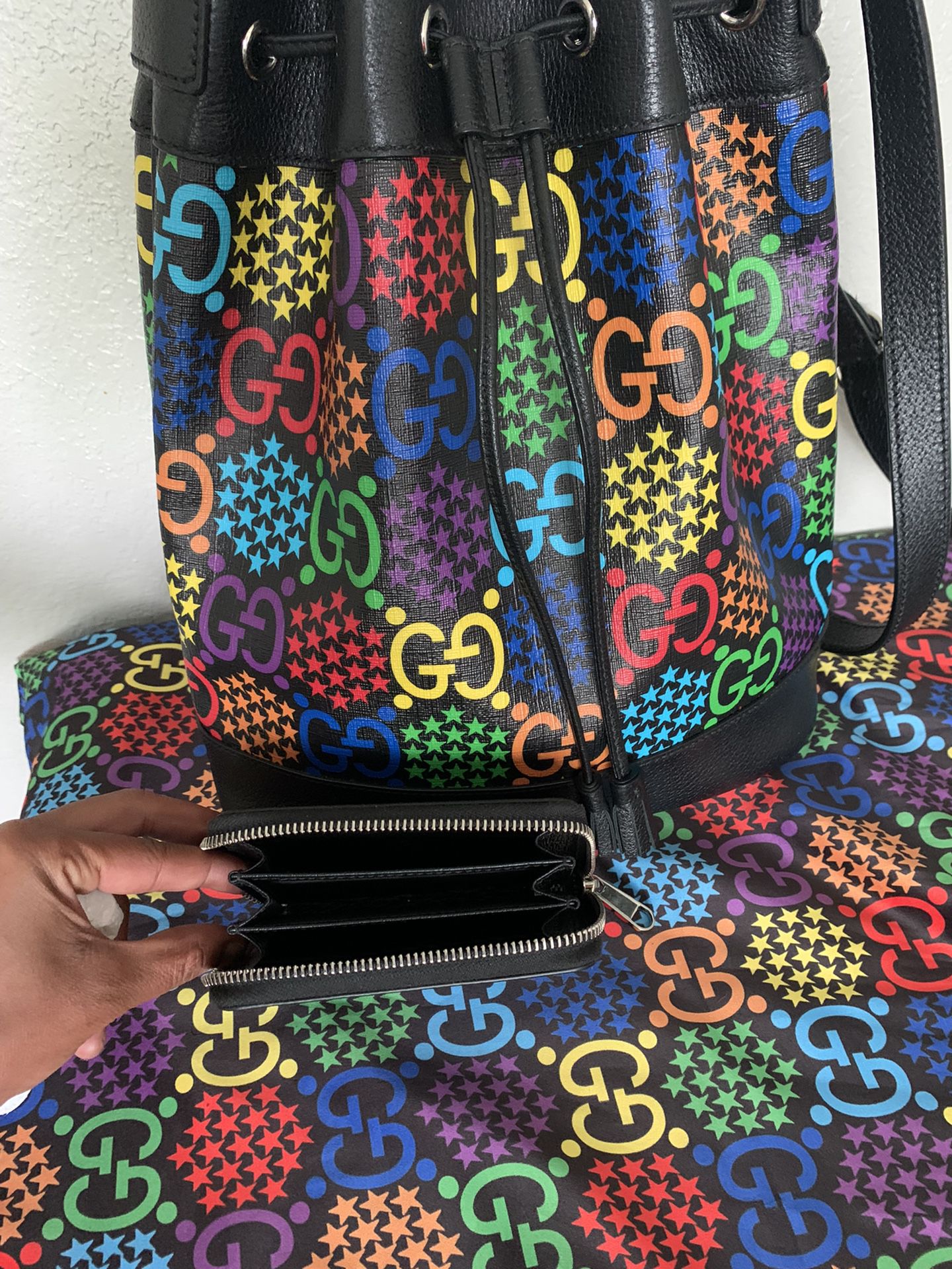 Gucci GG Psychedelic Bucket Bag & Wallet 